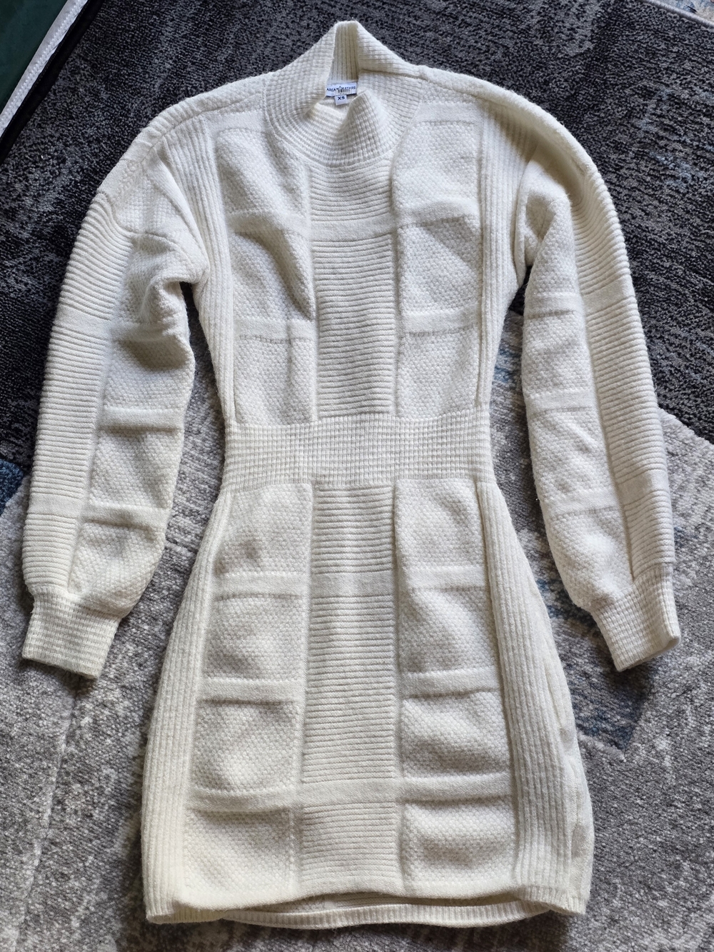 AREA STARS Cream Textured Knit Open Back Long Sleeve Mini Sweater Dress (XS)